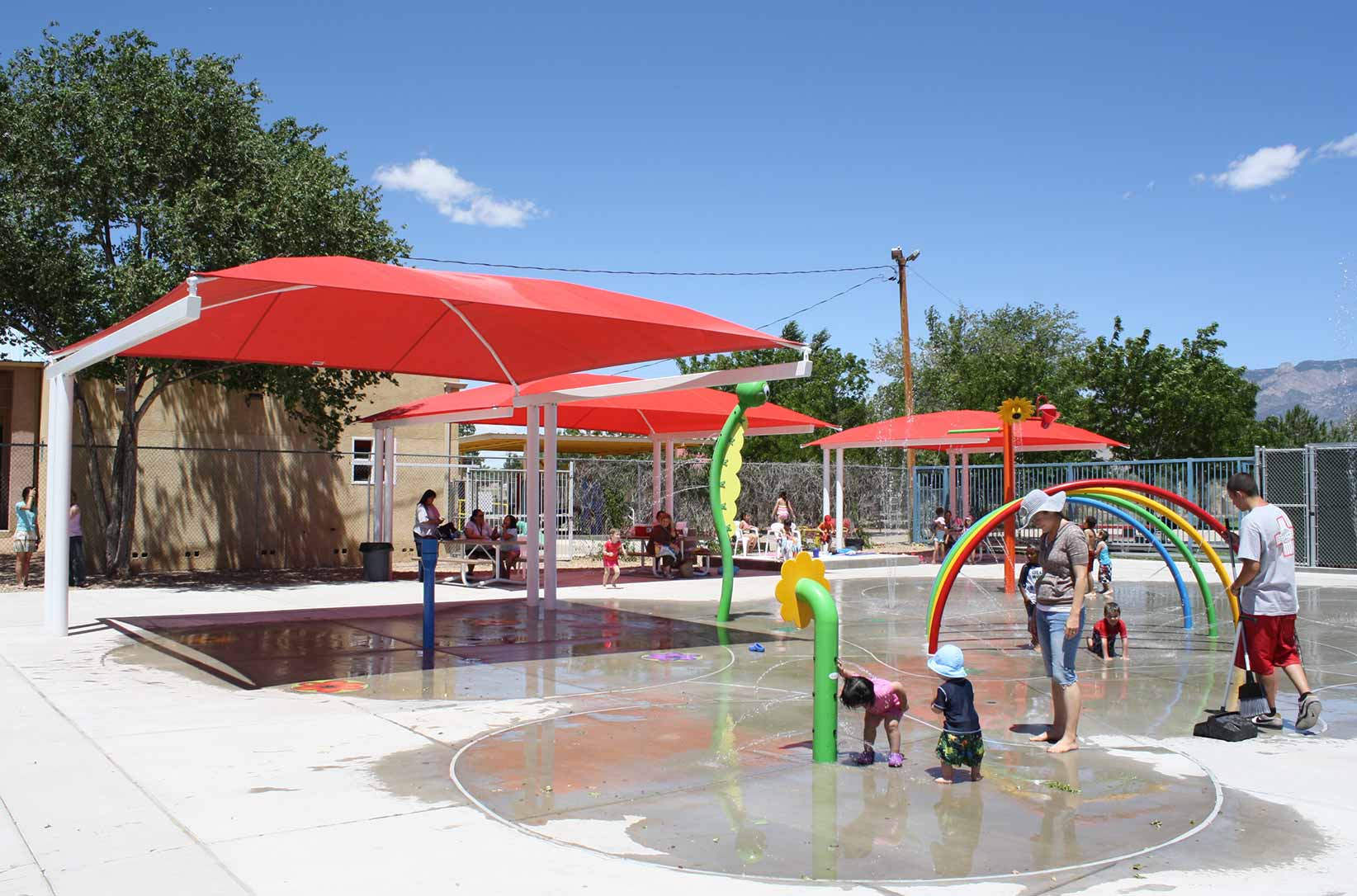 Shade Systems Single Cantilever- Signature Sites